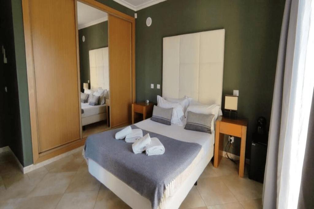 Arrifana Destination Suites Aljezur Eksteriør bilde
